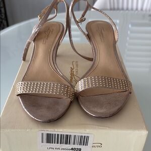 Vince Camuto IM Kevil Soft Gold Shimmer 7.5